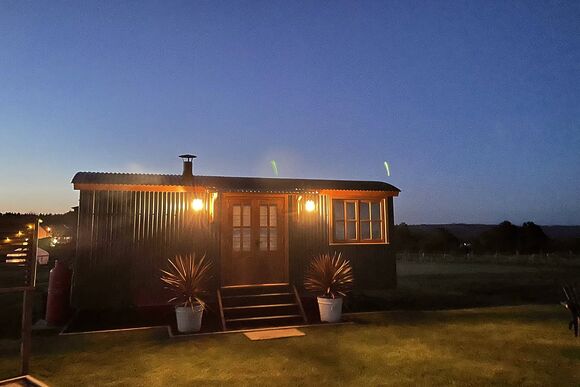 Hazel - Headland Escape Glamping, Tenby