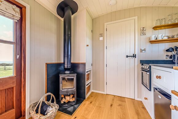 Hazel - Headland Escape Glamping, Tenby