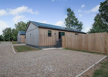 Oak Lodge VIP - The Woods at Herons Mead, Orby