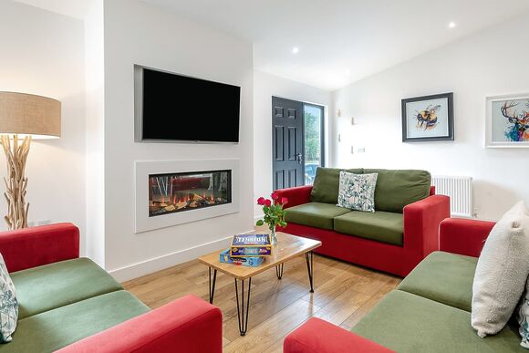 Hawthorn Lodge VIP - The Woods at Herons Mead, Orby