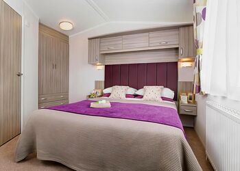 Silver 2 Bedroom Lodge Hot Tub (Pet) - Holiday Resort Unity, Brean Sands 