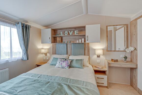 Gold 3 Bedroom Holiday Home (Pet) - Unity Beach, Brean Sands 