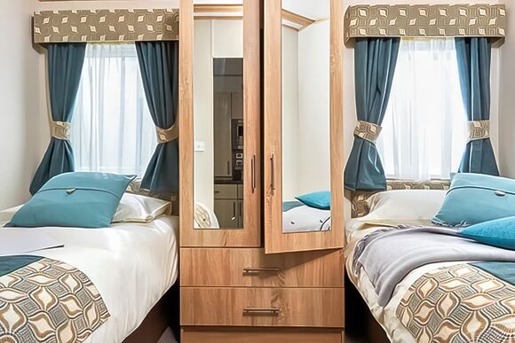 Bronze Accessible 2 Bedroom Caravan - Unity Beach, Brean Sands 