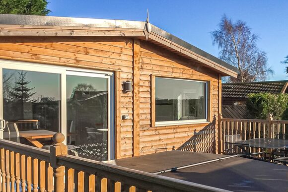 Rowan Lodge - Hollybrook Lodges, Easingwold