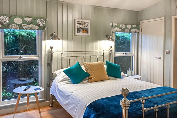 Rowan Lodge - Hollybrook Lodges, Easingwold