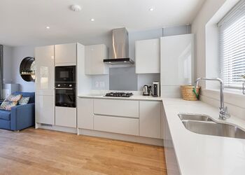 Avon Cottage Pet Friendly - Hoburne Park Cottages, Christchurch