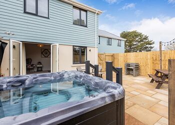 Stour Cottage - Hoburne Park Cottages, Christchurch