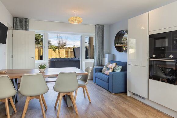 Avon Cottage Pet Friendly - Hoburne Park Cottages, Christchurch