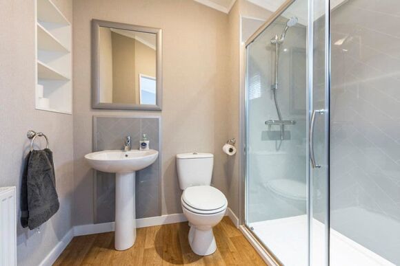 Cloud Lodge - Hawthorn Glen Lodges, Downham Market