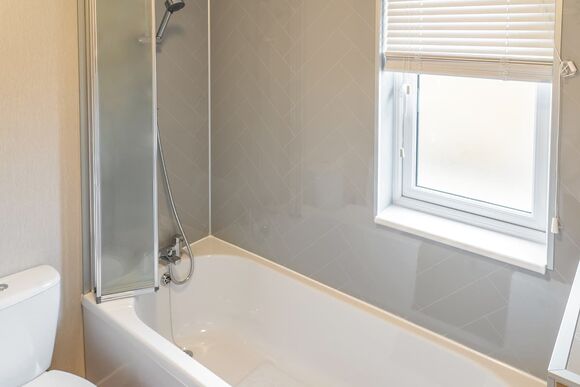 Cloud Lodge - Hawthorn Glen Lodges, Downham Market