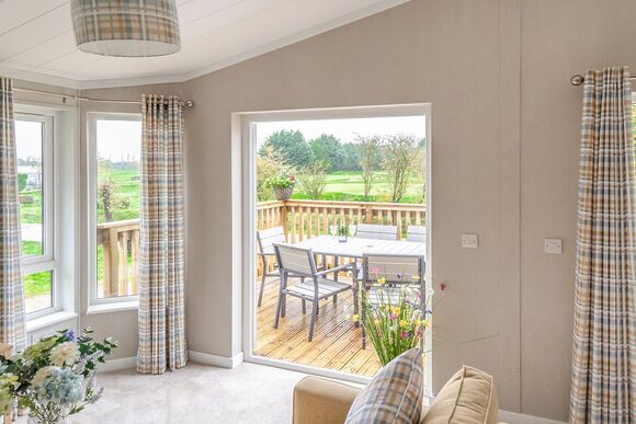 Aldersbrook Lodge - Hawthorn Glen Lodges, Downham Market