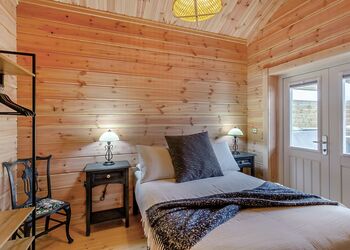 Holly Tree Lodge PF - Holly Tree Lodges, York