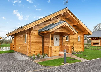 Holly Tree Lodge Accessible