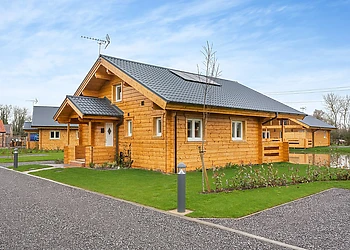 Holly Tree Lodge Accessible PF