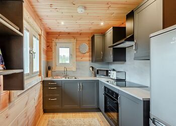 Holly Tree Lodge Accessible PF - Holly Tree Lodges, York