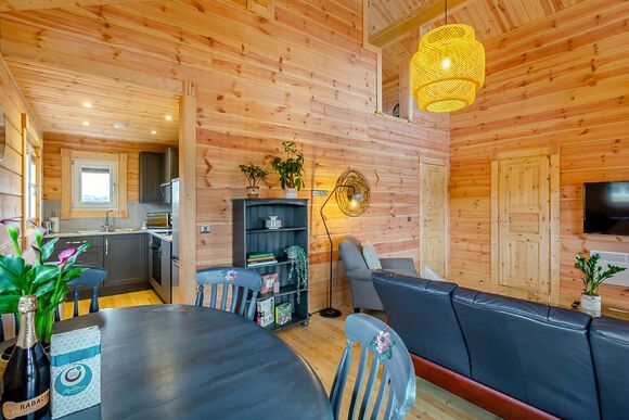 Holly Tree Lodge PF - Holly Tree Lodges, York