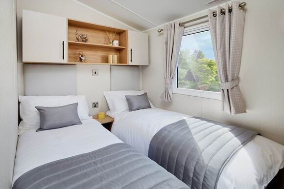 Silver 2 Pet - Hunters Quay, Hunters Quay, Argyll