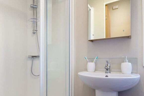 Silver 2 Pet - Hunters Quay, Hunters Quay, Argyll