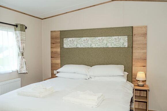 Exclusive Holly Caravan (Sleeps 4) - Heather View Holiday Park, Stanhope, Co Durham