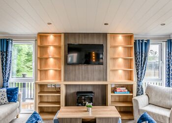 Luxury Lodge Hot Tub - Hanworth Country Park, Potterhanworth