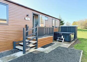 Luxury Leisure Hot tub - Hanworth Country Park, Potterhanworth