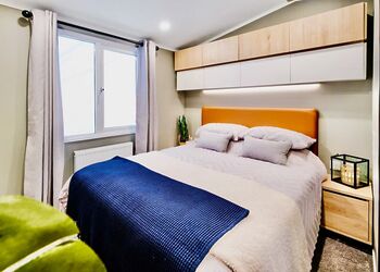 Luxury Leisure Hot tub - Hanworth Country Park, Potterhanworth