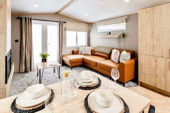 Luxury Leisure Hot tub - Hanworth Country Park, Potterhanworth