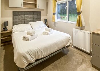 Superior Holiday Home Hot Tub 6 - Holmans Wood, Chudleigh