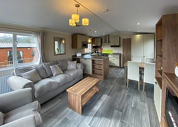 Superior Holiday Home Hot Tub 4 