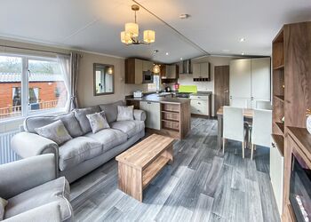 Superior Holiday Home Hot Tub 4 - Holmans Wood, Chudleigh