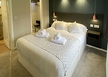 Luxury Holiday Home Hot Tub 4 