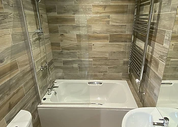 Luxury Holiday Home Hot Tub 4 