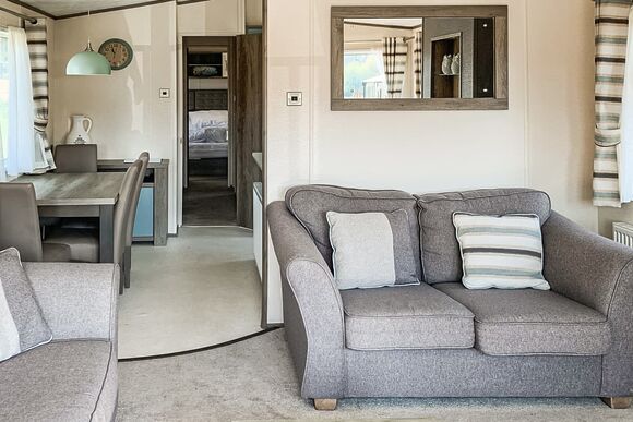 Superior Caravan Hot Tub 4 - Holmans Wood, Chudleigh