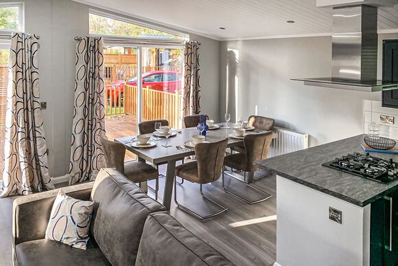 Comfort Plus Lodge 6 - Holmans Wood, Chudleigh