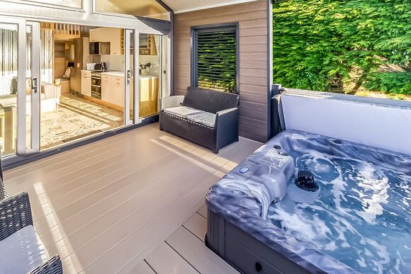 Pladda Pod with Hot Tub S, Pladda Pod with Hot Tub - Heads of Ayr Holiday Park, Ayr