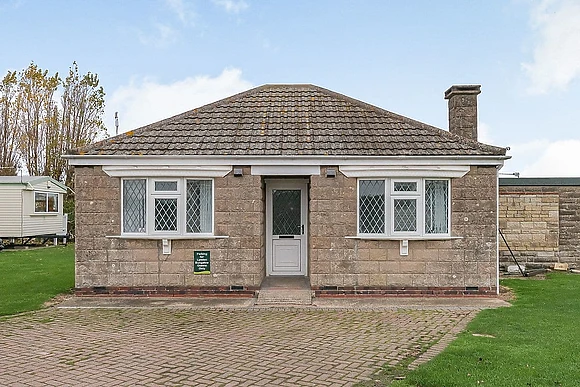 Lynden Bungalow 