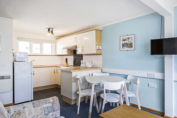 4 berth comfort chalet - St Ives Bay Beach Resort, Hayle