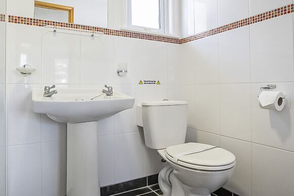 4 berth comfort chalet  (Pet) - St Ives Bay Beach Resort, Hayle