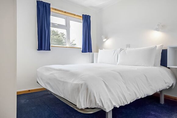 5 berth comfort chalet  (Pet) - St Ives Bay Beach Resort, Hayle