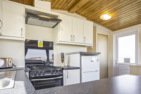 6 berth superior caravan sea view (Pet) - St Ives Bay Beach Resort, Hayle