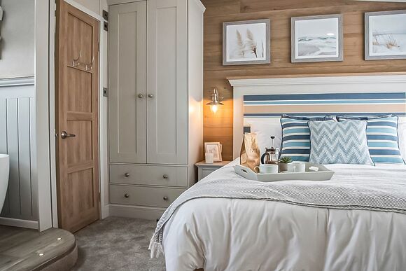 Stargazer 7 berth caravan hot tub sea view (Pet) - St Ives Bay Beach Resort, Hayle