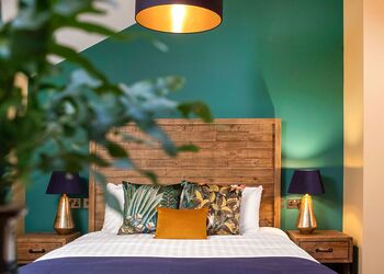 Classic Golden Oak Hideaway (Pet) - Keldy, Nr Pickering