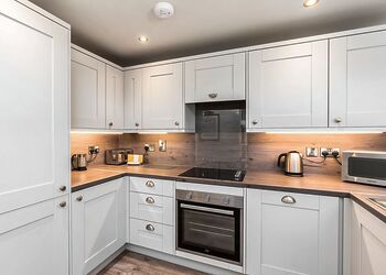 Classic White Willow Premium 3 - Keldy, Nr Pickering