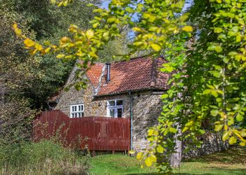 Classic Golden Oak Cottage - Keldy, Nr Pickering
