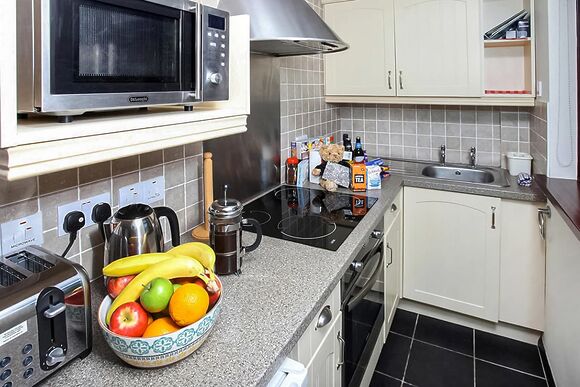 Silver Bungalow 2 (Sleeps 6) - Kenegie Manor, Penzance