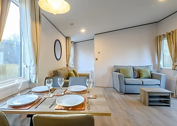 Horncastle Spa Plus (Pet) 