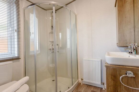 Brayford Lodge - Kenwick Woods, Louth, Lincolnshire Wolds