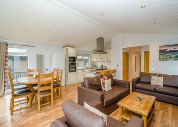 Uvedale Premier Select - Keswick Reach Lodge Retreat, Bewaldeth, Keswick