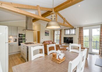 Coleridge Premier Select - Keswick Reach Lodge Retreat, Bewaldeth, Keswick