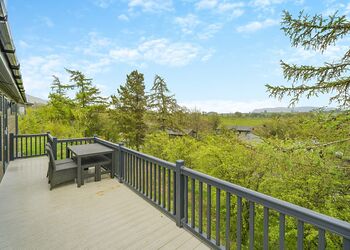 Coleridge Premier Select - Keswick Reach Lodge Retreat, Bewaldeth, Keswick